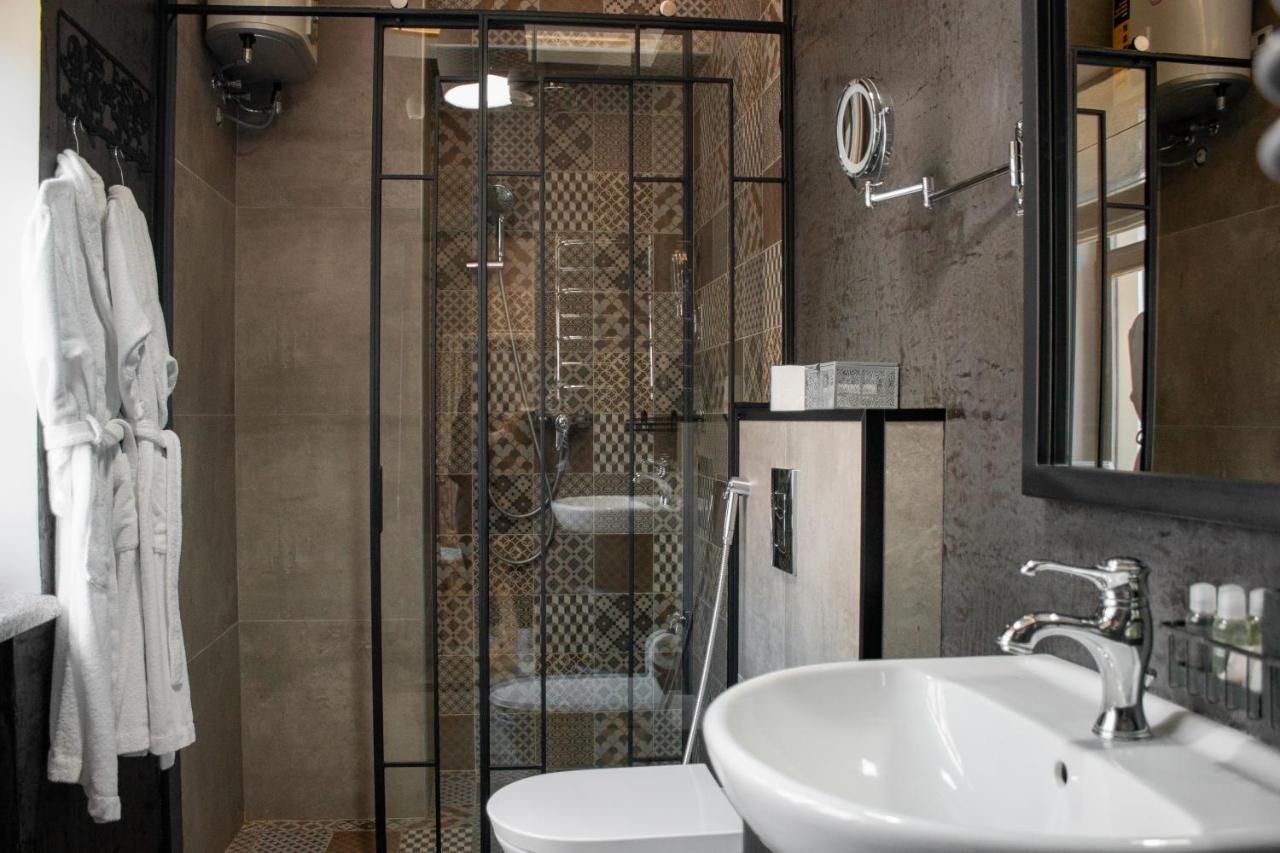 Manna Boutique Hotel (Adults Only) 基輔 外观 照片