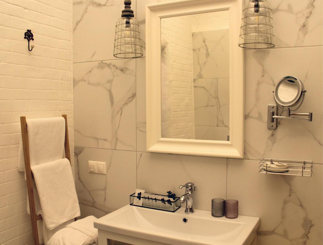 Manna Boutique Hotel (Adults Only) 基輔 外观 照片