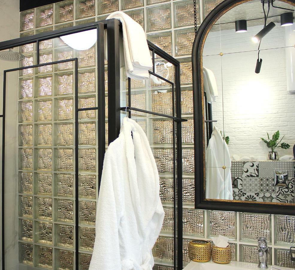 Manna Boutique Hotel (Adults Only) 基輔 外观 照片